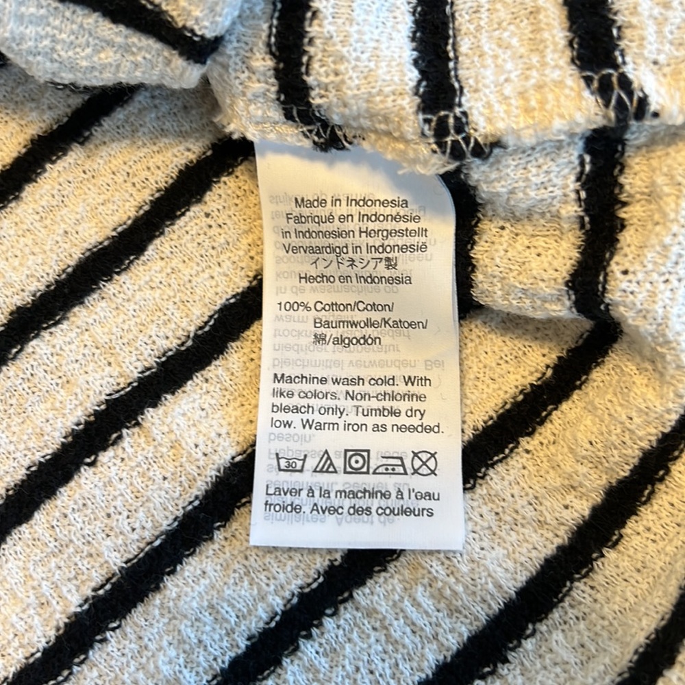 Madewell Texture & Thread Short-Sleeve Wrap Top in Stripe - Picture 8 of 12